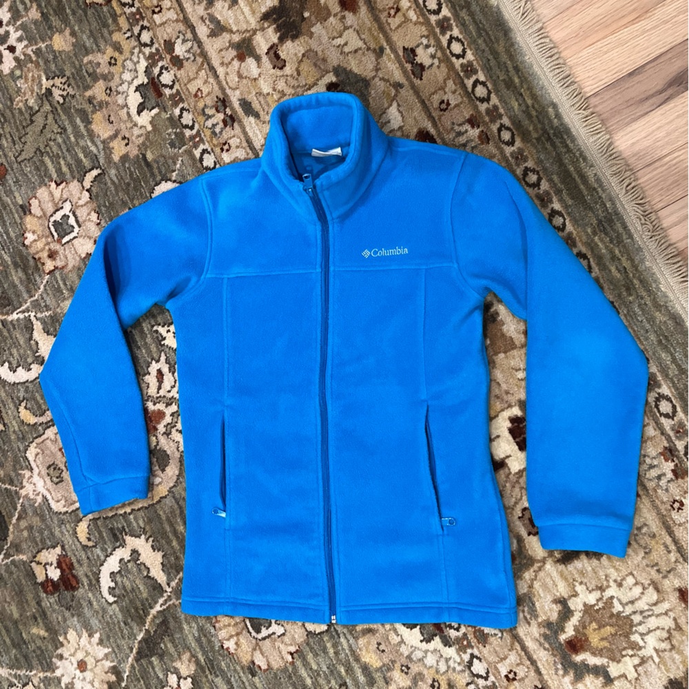 Columbia blue zip down sweater